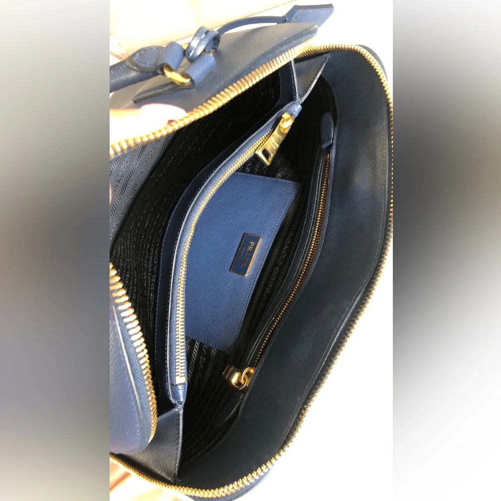 PRADA authentic blue saffiano luxe leather small satchel - Picture 11 of 11
